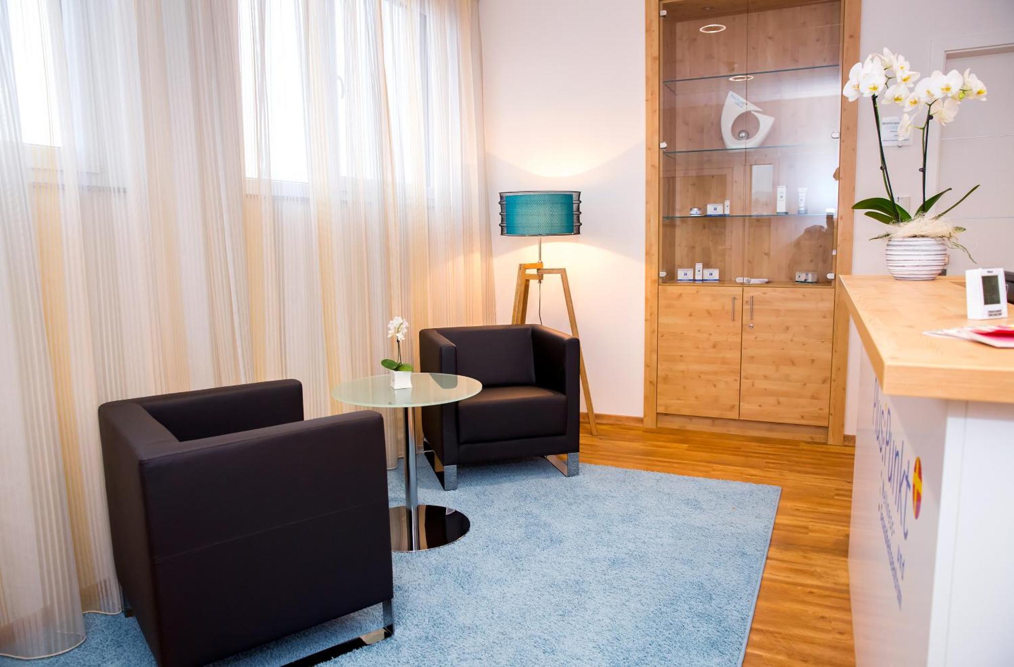 Plus Punkt Private Spa Weingarten  Kültér fotó