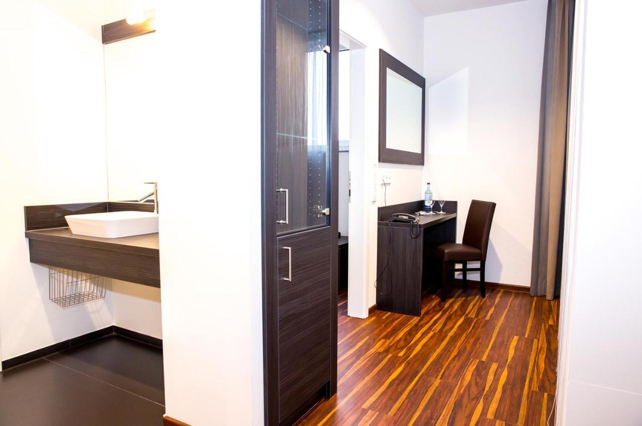 Plus Punkt Private Spa Weingarten  Kültér fotó